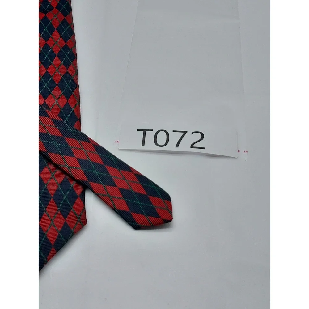 Chaps Ralph Lauren Mens Silk Tie Red Navy Blue Argyle Diamond Pattern T072